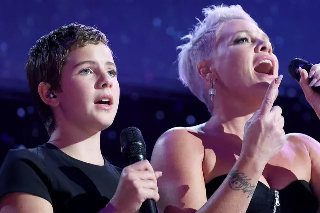 Robert Gauthier/Los Angeles Times/Getty Willow Sage Hart and Pink (right) perform during the Democratic National Convention in Chicago on Aug. 22, 2024.