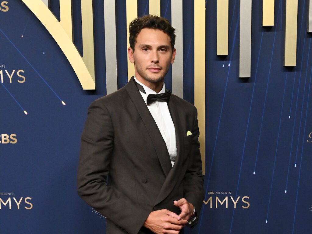 Cooper Koch reads message from convicted killer Lyle Menendez at Emmys