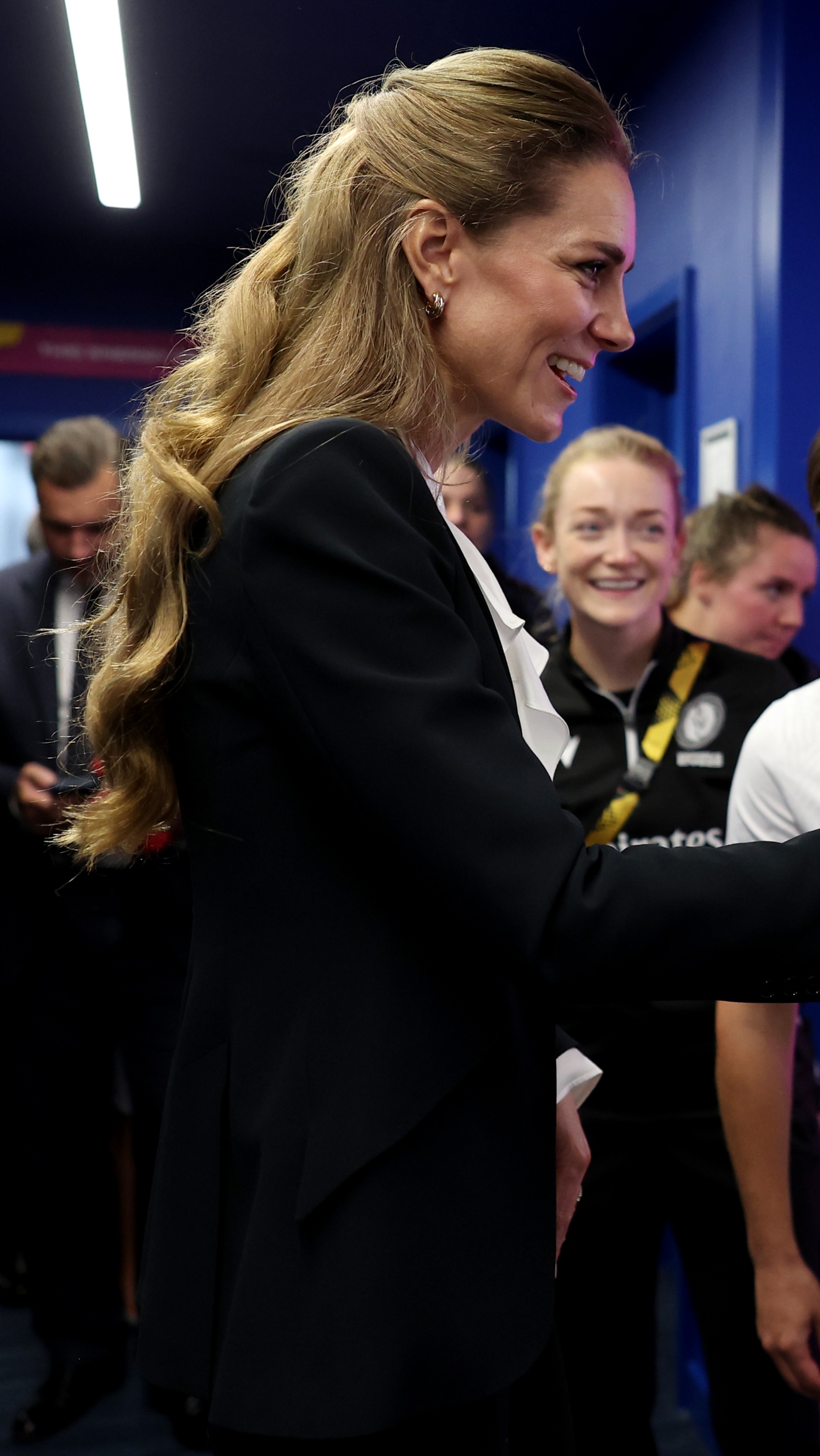 Catherine, Princess of Wales, shakes hands with Referee Amelia Luciano following the Women's Rugby World Cup 2025 Pool A match between England and Australia