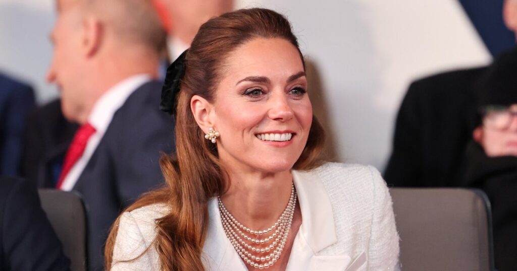 Love Kate Middleton’s $5,200 Chanel Bag? Shop the Look for $23
