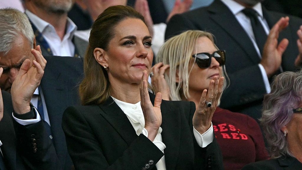 Kate Middleton Cheers England Women’s Rugby Team to Victory