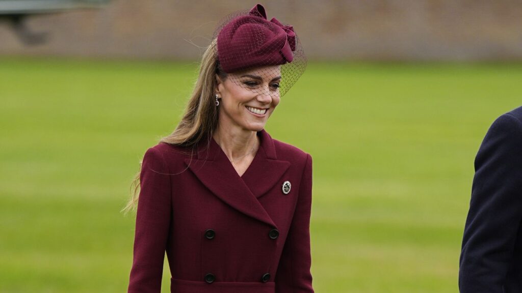 The Deeper Meaning Behind Kate Middleton’s Sentimental Brooch – Which Pays Tribute To Princess Diana