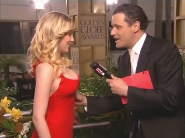Scarlett Johansson, at the Golden Globes, 2006