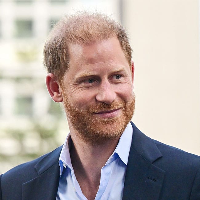 The Internet Thinks Prince Harry Looks ‘So Uncomfortable’ During UK Public Appearance After Few People Turned Up To Support Him: ‘Wow Three People Showed Up’ Featured image