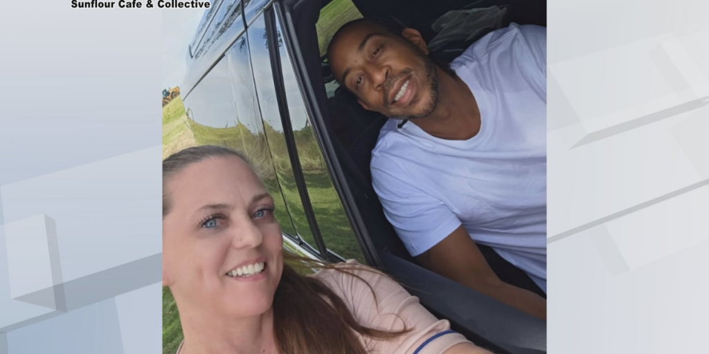 Ludacris visits Wichita cafe after performing at Kansas State Fair Ludacris visits Wichita cafe after performing at Kansas State Fair