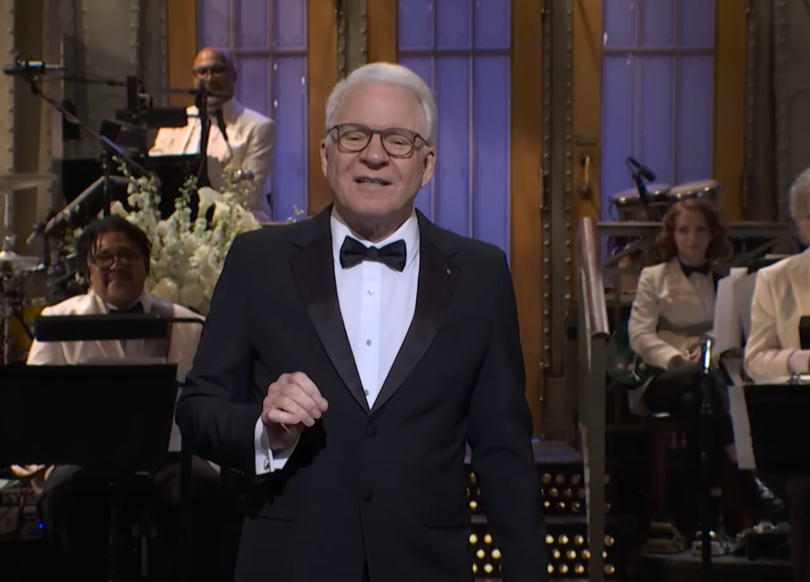 Steve Martin has canceled multiple comedy tour stops due to Covid
