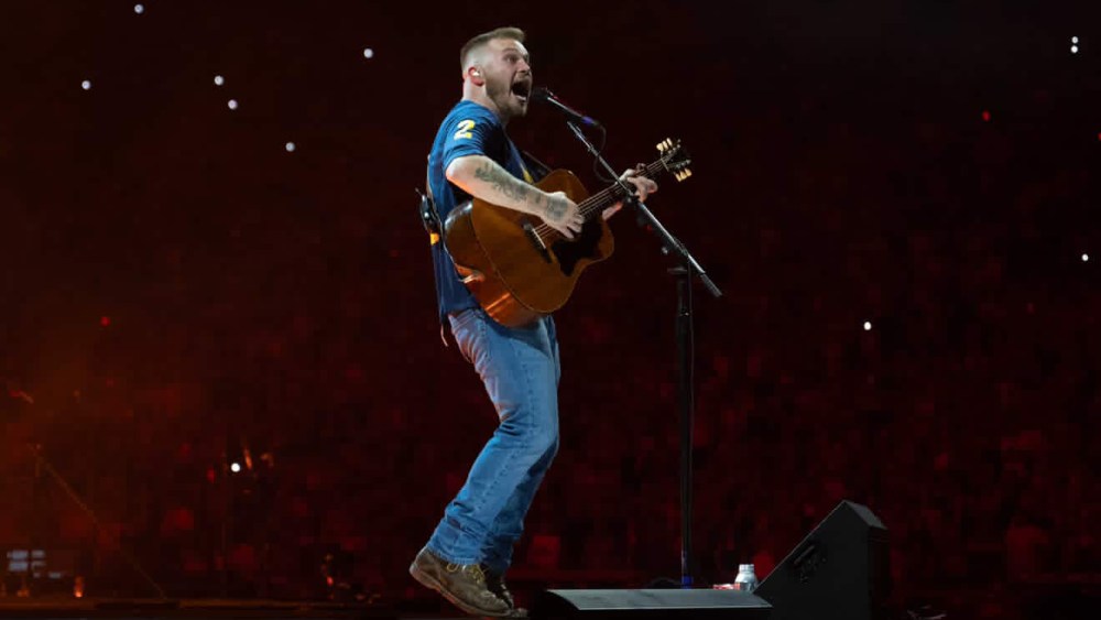 Zach Bryan Breaks Record for Largest Concert Audience in U.S. Zach Bryan Breaks Record for Largest Concert Audience in U.S.