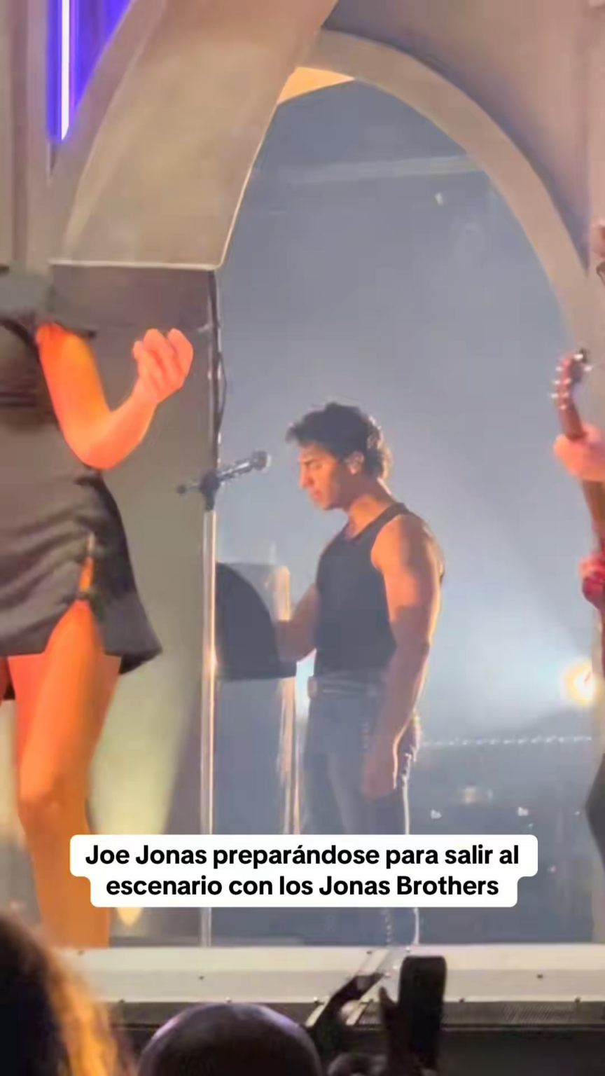 Joe Jonas preparing to go on stage in California this week