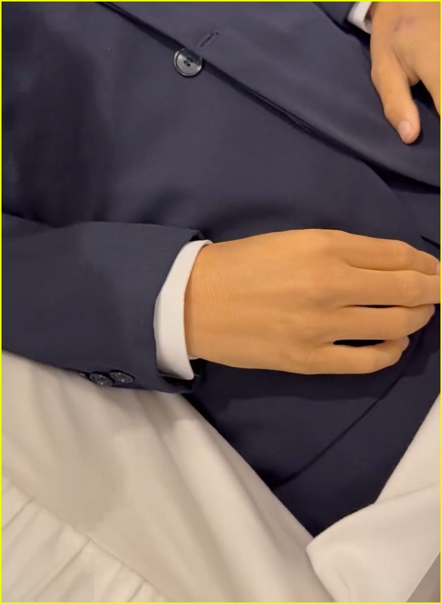 Erika Kirk Shares Photos of Charlie Kirk's Body in His Casket While Breaking Her Silence on His Death charlie kirk body in casket 055202259
