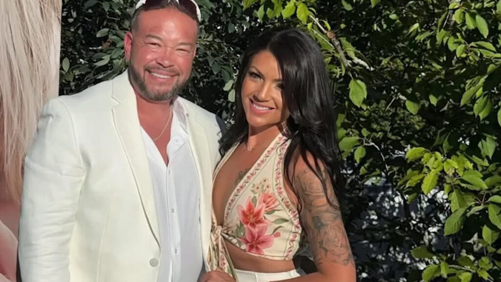 Jon Gosselin & Fiancée Stephanie Lebo Are a Step Closer to Saying ‘I Do’ Yahoo entertainment home