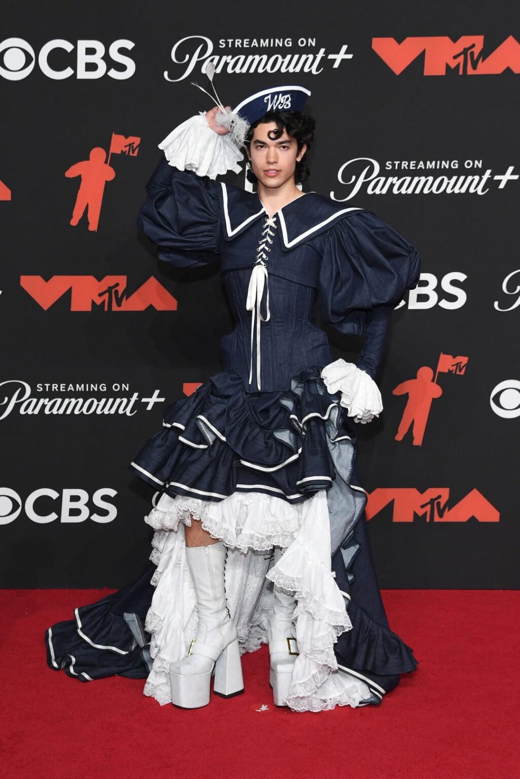 Conan Gray in Erik Charlotte at the 2025 MTV Video Music Awards in New York. (September 7, 2025)