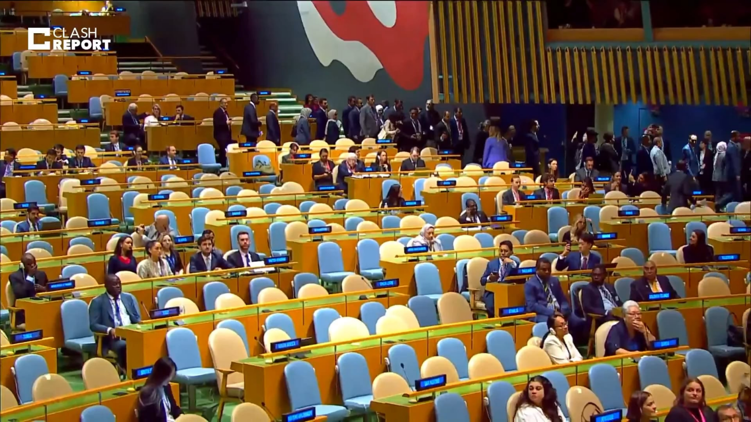 Mass walk outs in protest of Benjamin Netanyahu speaking at the UN General Assembly