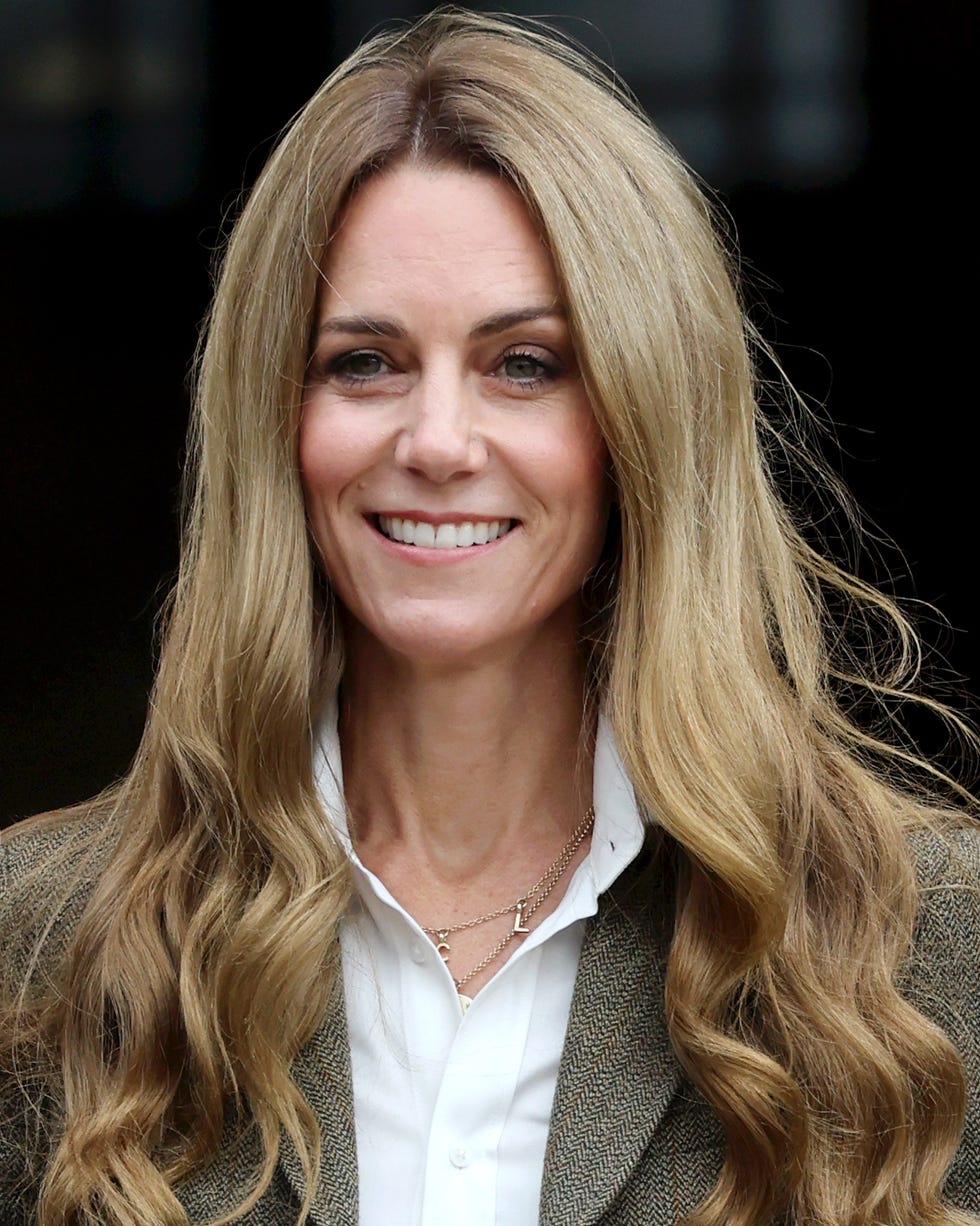 london, england september 04: catherine, princess of wales during her visit to the natural history museums newly renovated gardens on september 04, 2025 in london, england. the gardens opened in 2024 and serve as a living laboratory, where visitors and scientists can identify and monitor wildlife in an urban environment. (photo by chris jackson/getty images)