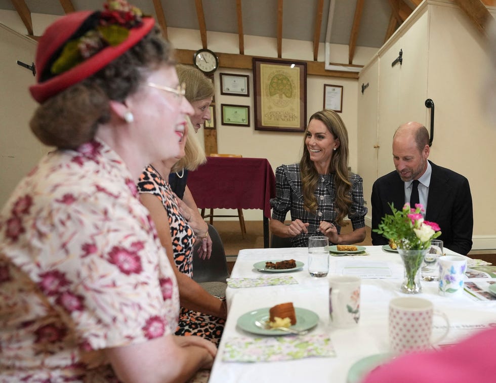 britain's catherine, princess of wales and britain's prince william, prince of wales visit the national federation of women’s institute (wi) in sunningdale, west of london on september 8, 2025, to commemorate the three year anniversary of the death of william's late grandmother queen elizabeth ii. the prince will meet with members from sunningdale wi there and across berkshire to hear about the work of the wi and how it gives opportunities for women to socialise, learn new skills and engage in community projects. (photo by alastair grant / pool / afp)