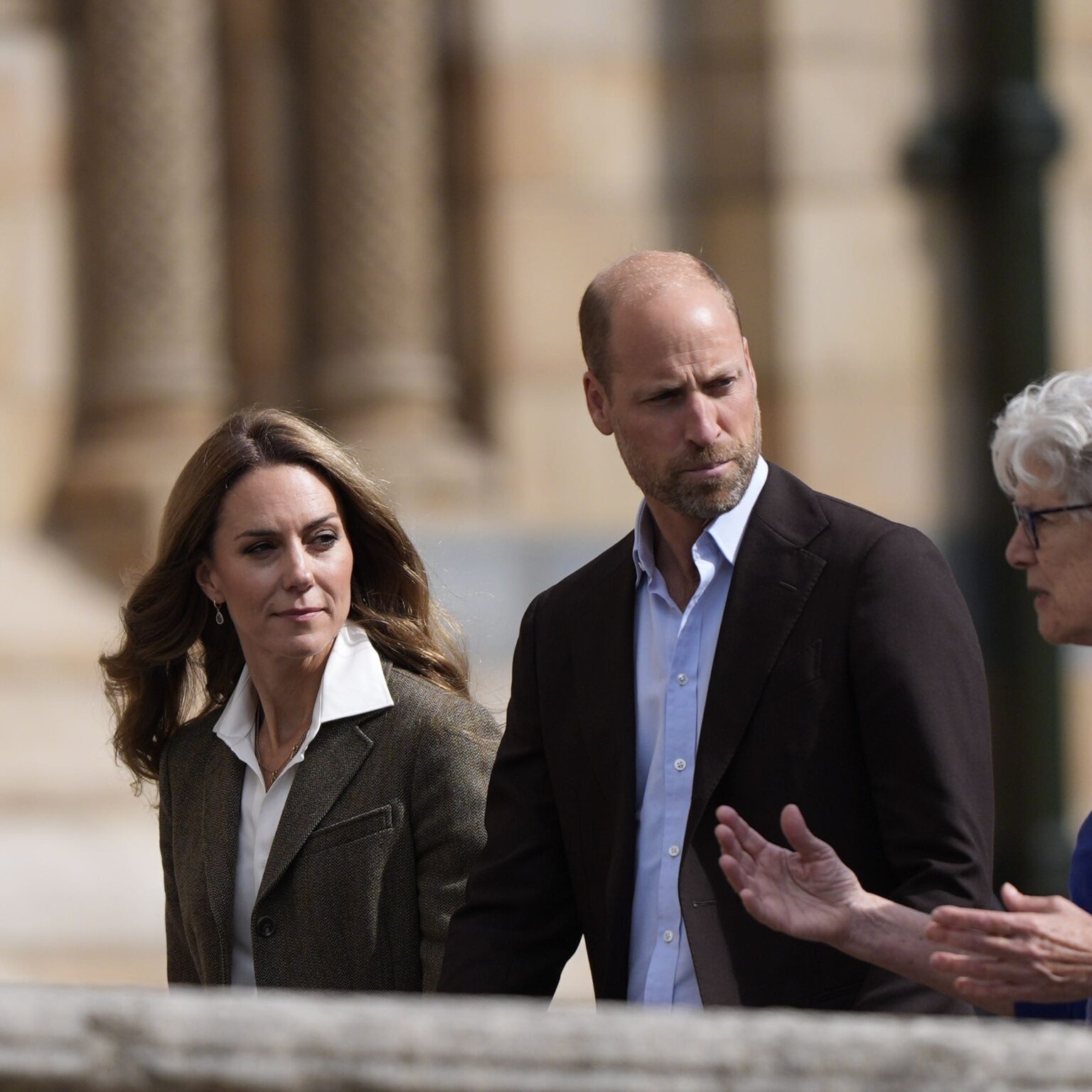 William and Kate arrive for tour of Natural History Museum’s gardens William and Kate arrive for tour of Natural History Museum’s gardens