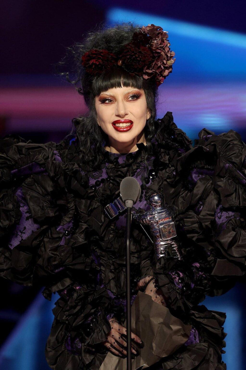 Lady Gaga accepts the Artist of the Year Award in Marc Jacobs FW25 RTW at the 2025 MTV VMAs in New York. (September 7, 2025)