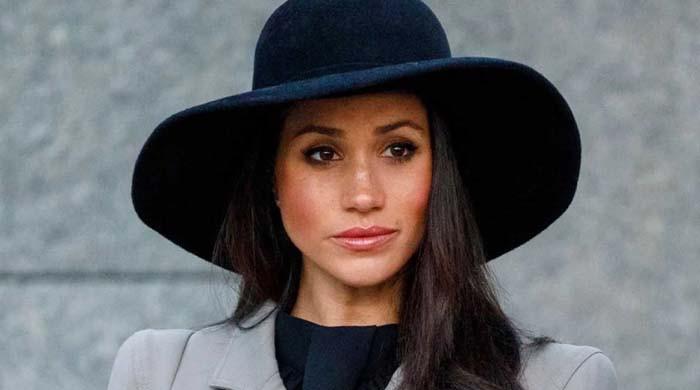 Meghan Markle claims ‘showbiz conspiracy’ is blocking her spotlight Meghan Markle claims 'showbiz conspiracy' is blocking her spotlight