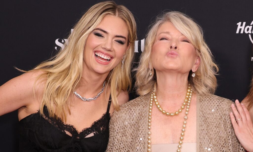 Martha Stewart, 84, Says Thirst Traps Keep Her DMs Overflowing Martha Stewart, 84, Says Thirst Traps Keep Her DMs Overflowing
