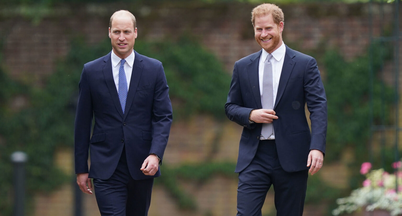 Prince William and Prince Harry Totally Twinned One Day Apart Prince William and Prince Harry Totally Twinned One Day Apart