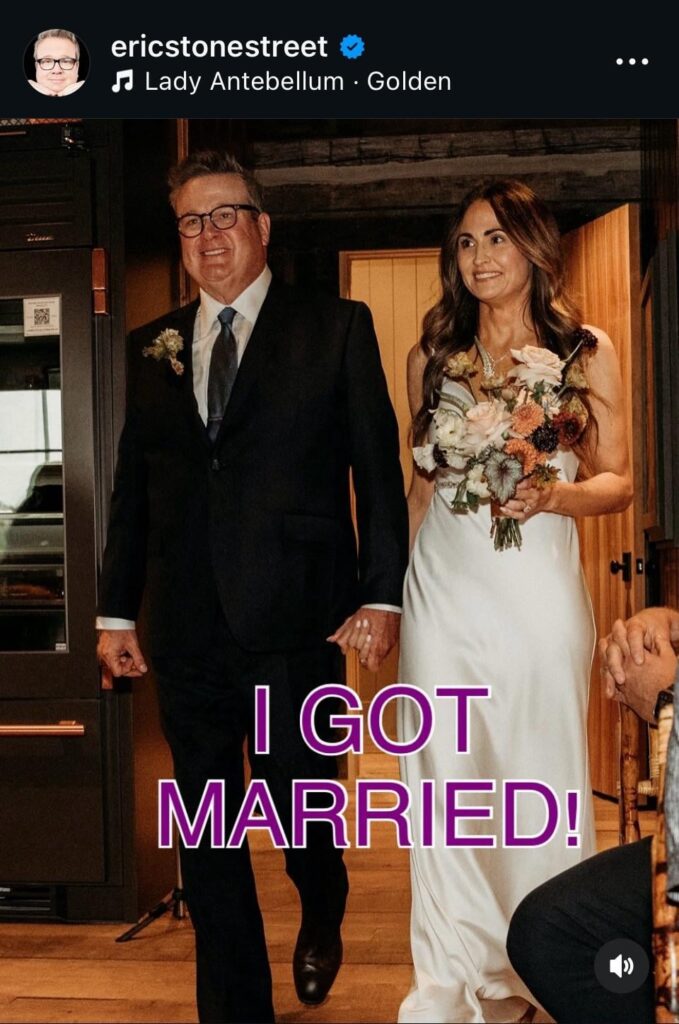 “Modern Family” Actor Eric Stonestreet announces he has gotten married to partner Lindsay Schweitzer