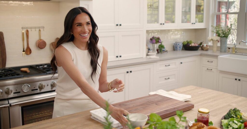 There’s a Massive Problem With Meghan Markle’s Projects | Gallery There's a Massive Problem With Meghan Markle's Projects | Gallery