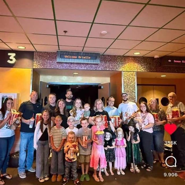 The Wicked team organized a private screening of ‘WICKED: For Good’ for Brielle, a sweet angel who is unfortunately battling stage 4 cancer.