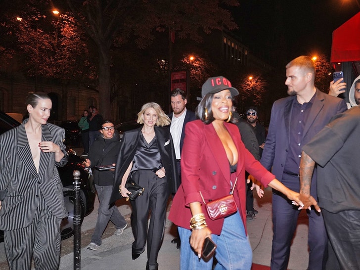Kim Kardashian and Celebs attend Party at Crazy Horse Paris bg 1