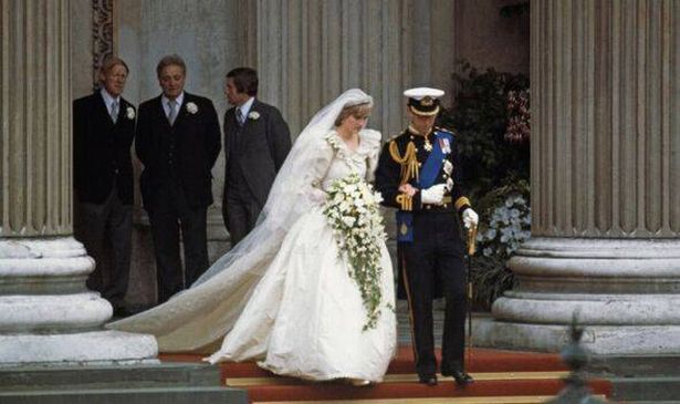 Diana wanted newspapers to publish some photos to 'prove Charles loved her'