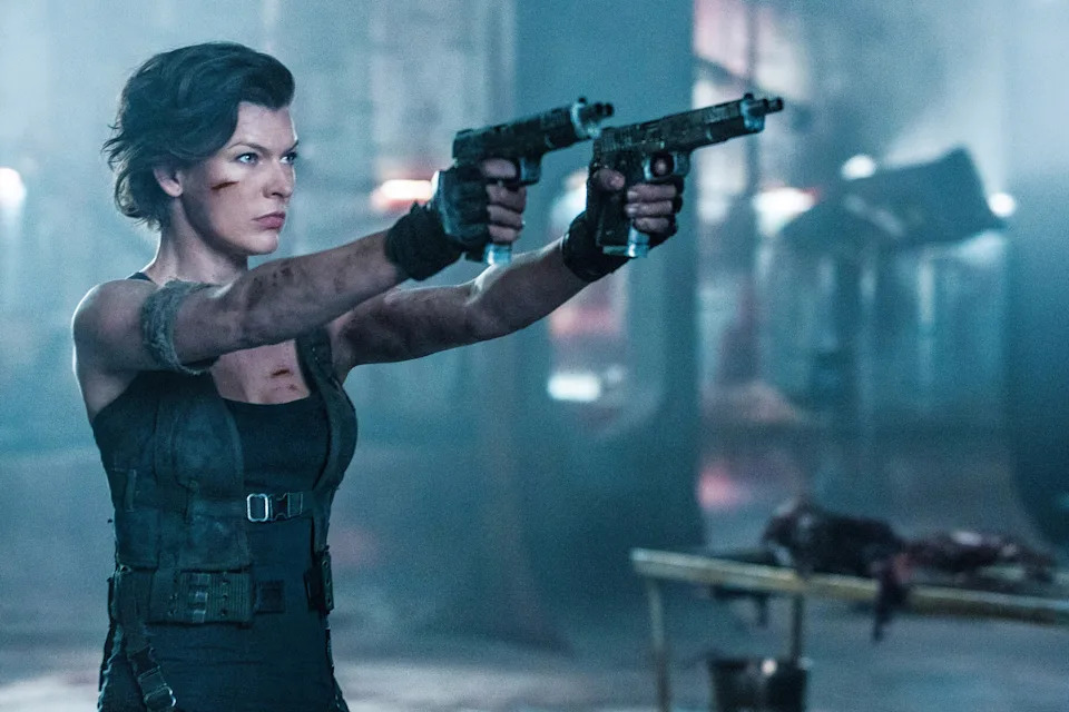 RESIDENT EVIL: THE FINAL CHAPTER, Milla Jovovich, 2016. ph: Ilze Kitshoff/©Screen Gems/courtesy Everett Collection