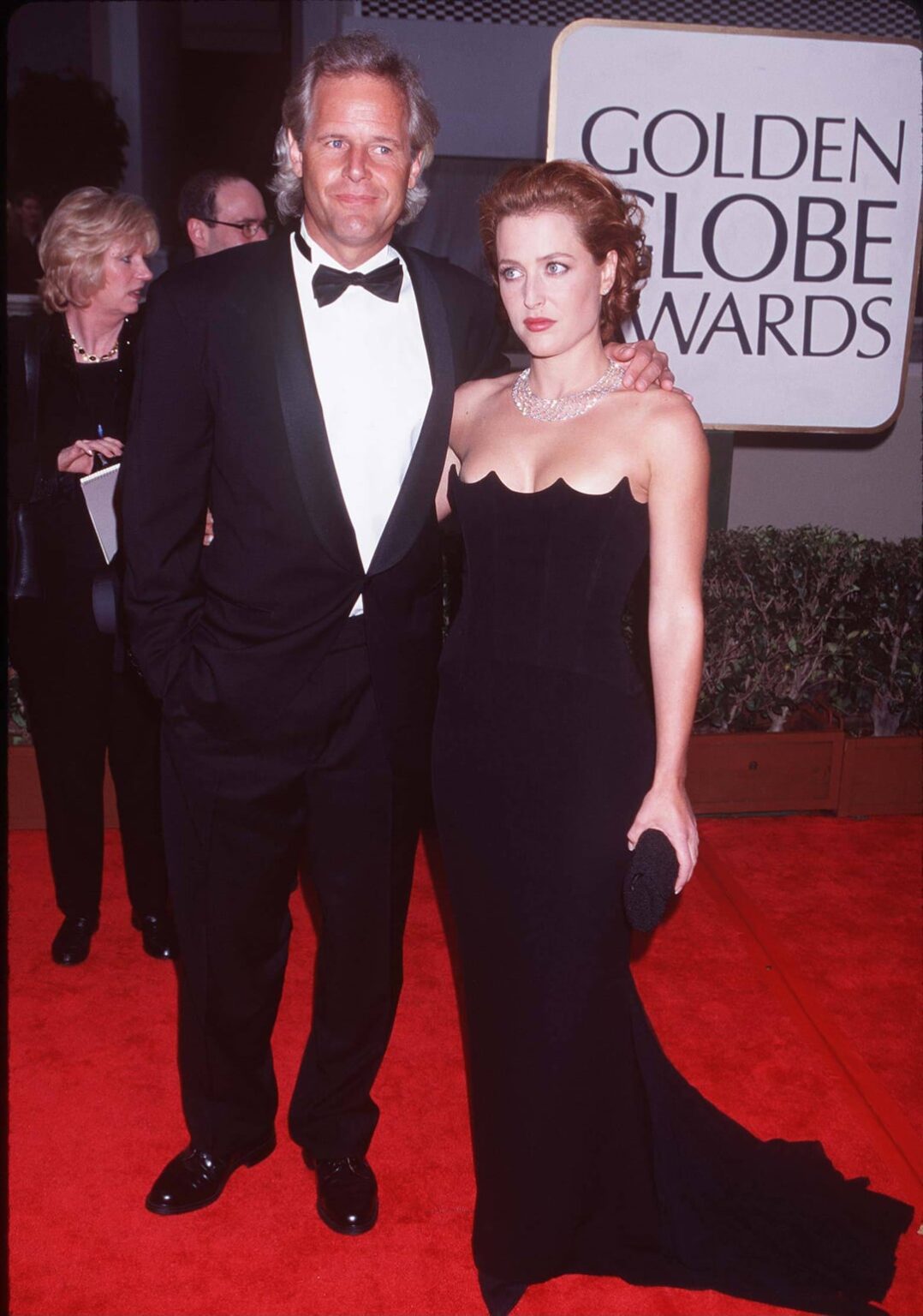 Gillian Anderson at 55th Annual Golden Globe Awards in Beverly Hills - January 18, 1998