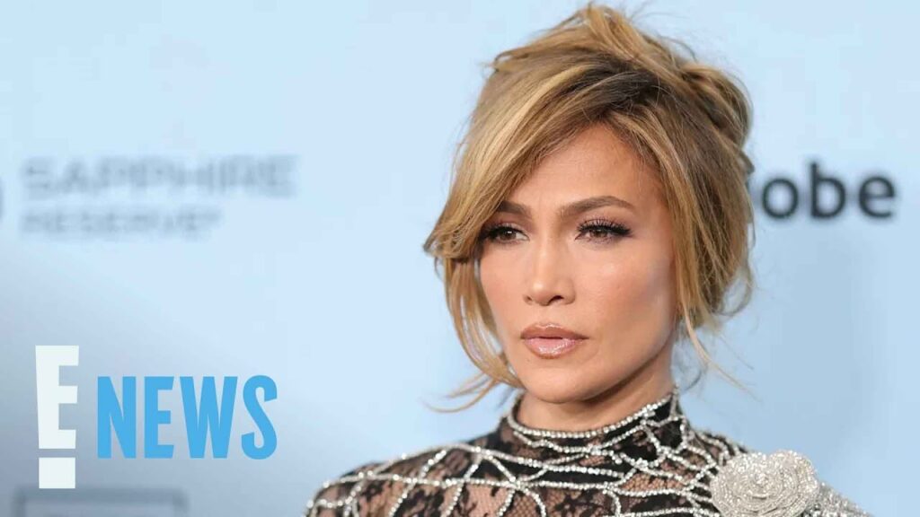 How Jennifer Lopez Bonds With 17-Year-Old Twins Max & Emme | E! News How Jennifer Lopez Bonds With 17-Year-Old Twins Max & Emme | E! News
