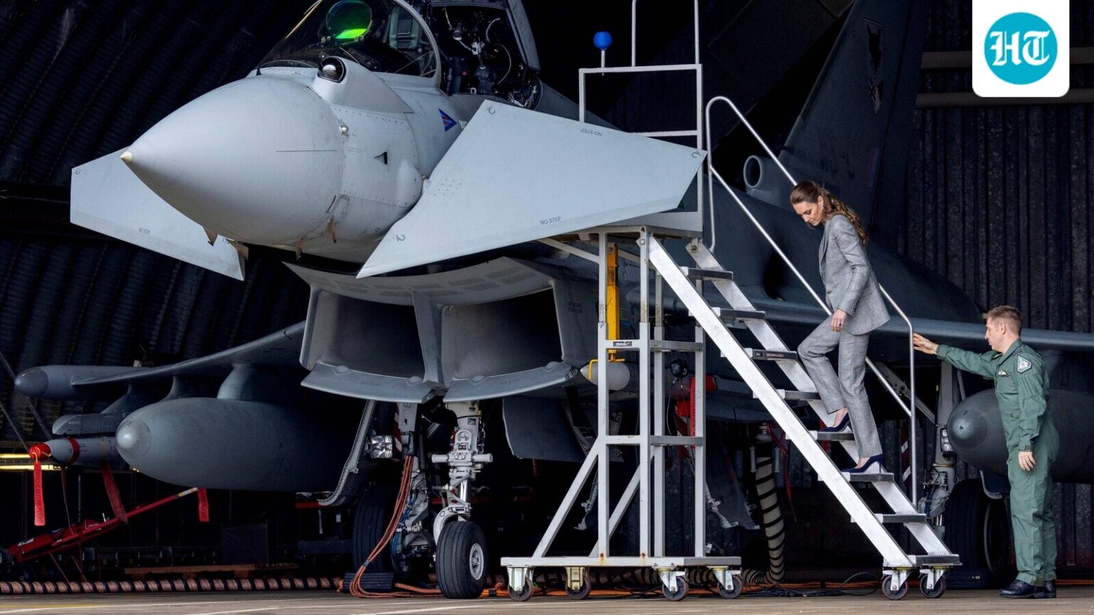 Princess Kate Middleton nails backward stair walk in stilettos with grace: ‘She owned those stairs like a runway’