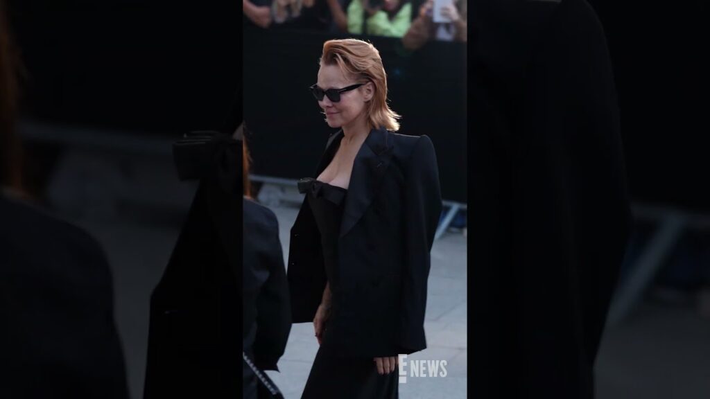 Pamela Anderson will always be 👏 that 👏  girl. 👏 #ParisFashionWeek