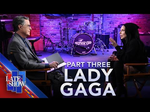 Lady Gaga Uses Magic To Connect With Her Audience, Whether It’s 20 People Or 2.5 Million Lady Gaga Uses Magic To Connect With Her Audience, Whether It's 20 People Or 2.5 Million