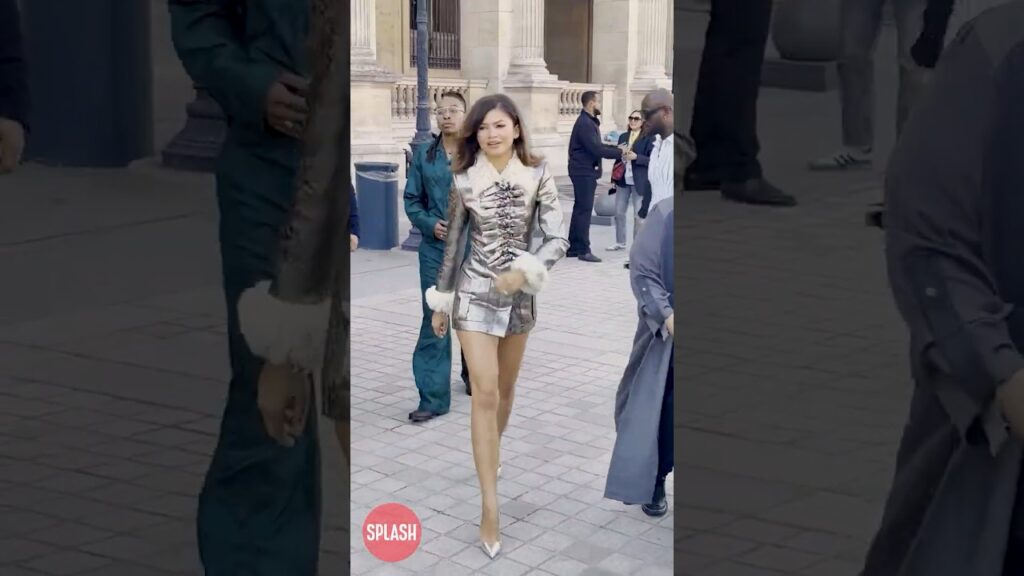 Zendaya Arrives At The Louis Vuitton SS26 Fashion Show In Paris