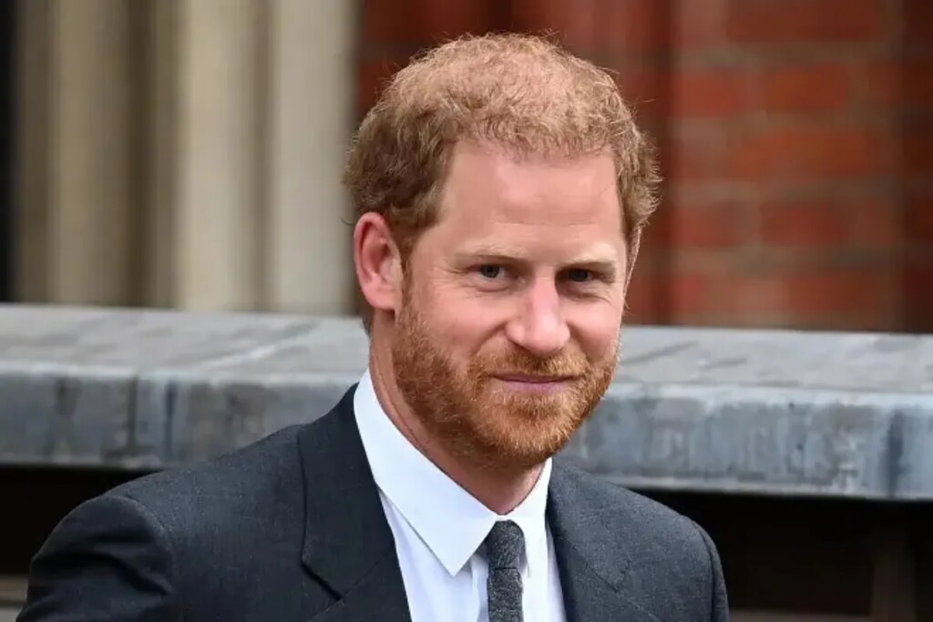 A woman considered 'obsessed' with royalty came dangerously close to Prince Harry at the WellChild Awards - Marca