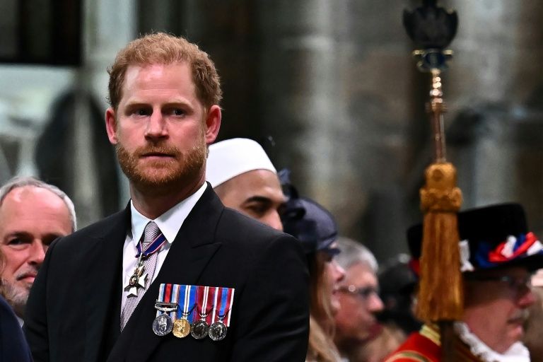 Courtiers 'Warn' King Charles His…