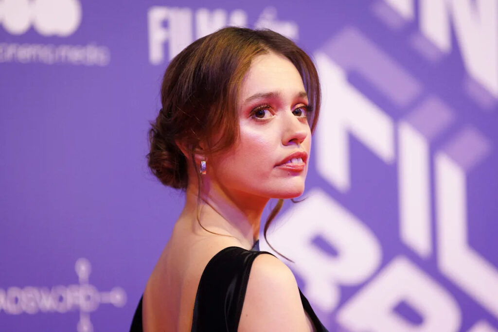 Aimee Lou Wood doubles down on ‘SNL’ criticism, ‘no matter what chaos came from it’ Aimee Lou Wood doubles down on 'SNL' criticism, 'no matter what chaos came from it'