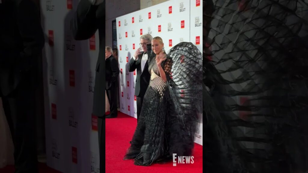 Sarah Jessica Parker and Matthew Broderick arrive to the New York City Ballet's Fall Fashion Gala.