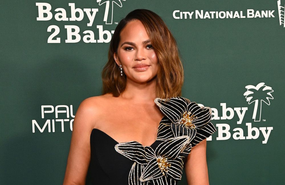 Chrissy Teigen hopes her and pal Meghan, Duchess of…