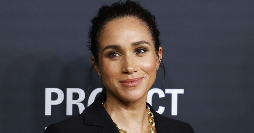 Meghan Markle’s trip to Paris Fashion Week heralded as ‘first positive PR in years’ Daily Mirror