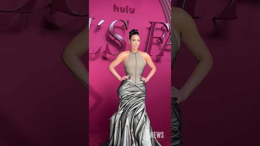Kim Kardashian is doing amazing at the premiere of "All's Fair." 😍