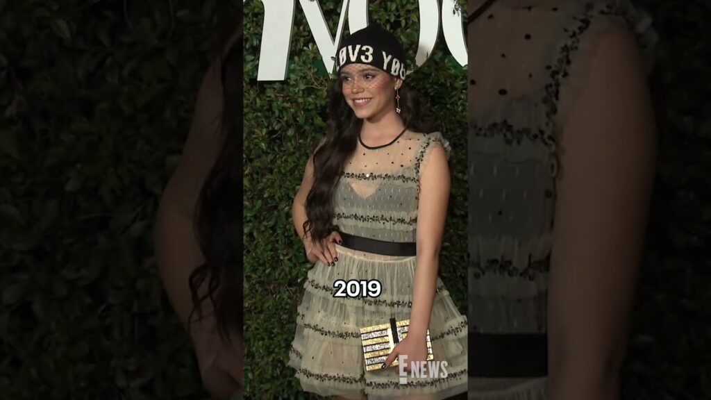 We're screaming because it's Jenna Ortega's birthday. :blackheart: