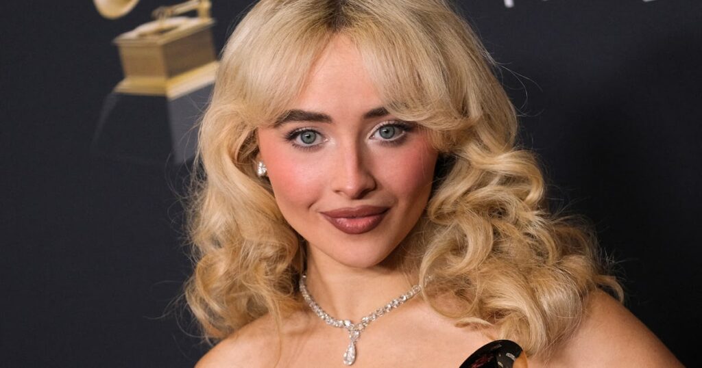Sabrina Carpenter Stripped To Panties For Her ‘SNL’ Performance Sabrina Carpenter Stripped To Panties For Her 'SNL' Performance