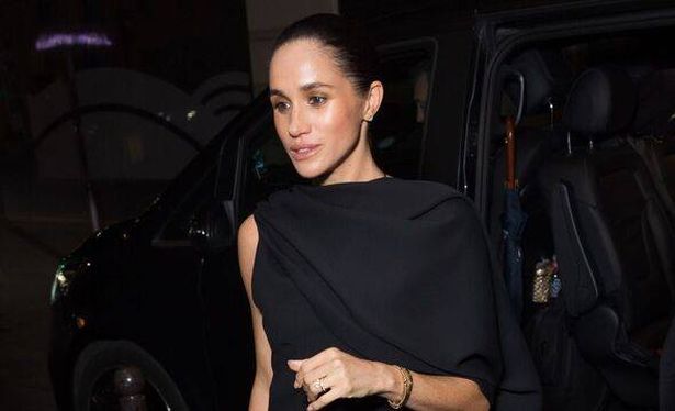 Balenciaga: Outside Arrivals - Paris Fashion Week - Womenswear Spring/Summer 2026