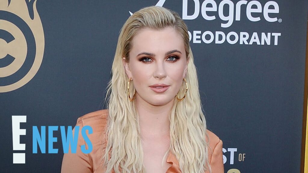 Alec Baldwin's Daughter Ireland Slams "Poisonous" Family Members | E! News