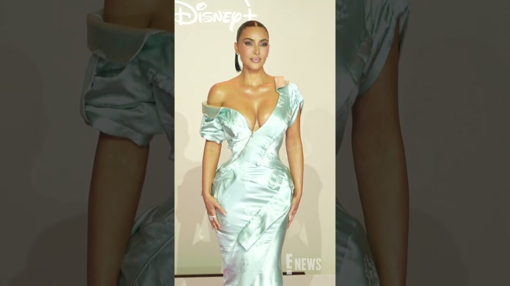 Kim Kardashian arrives to the "All's Fair" Disney+ premiere with momager Kris Jenner🌟
