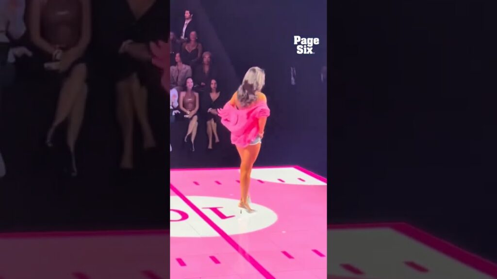 Olympic gold medalist Suni Lee in 2025 Victoria's Secret Fashion Show runway looking fire #shorts
