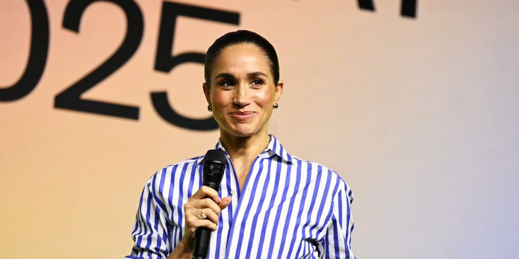 Meghan Markle 'prepared to go it alone' as Duchess of Sussex sets her sights on new goal