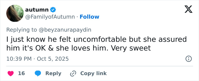 Tweet discussing Lana Del Rey's husband being praised for classier behavior after backlash over Meghan Markle's video.